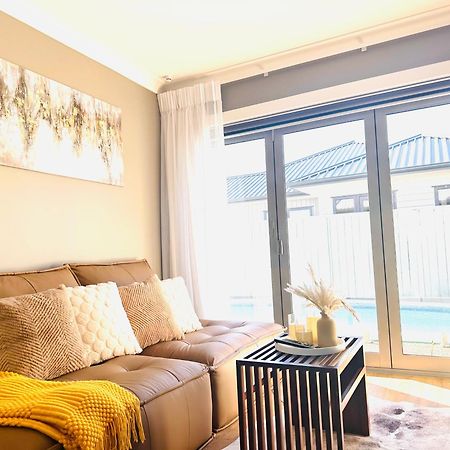 Summer Holiday 4 Bedrooms House In Hamilton With Pool And Spa Luaran gambar