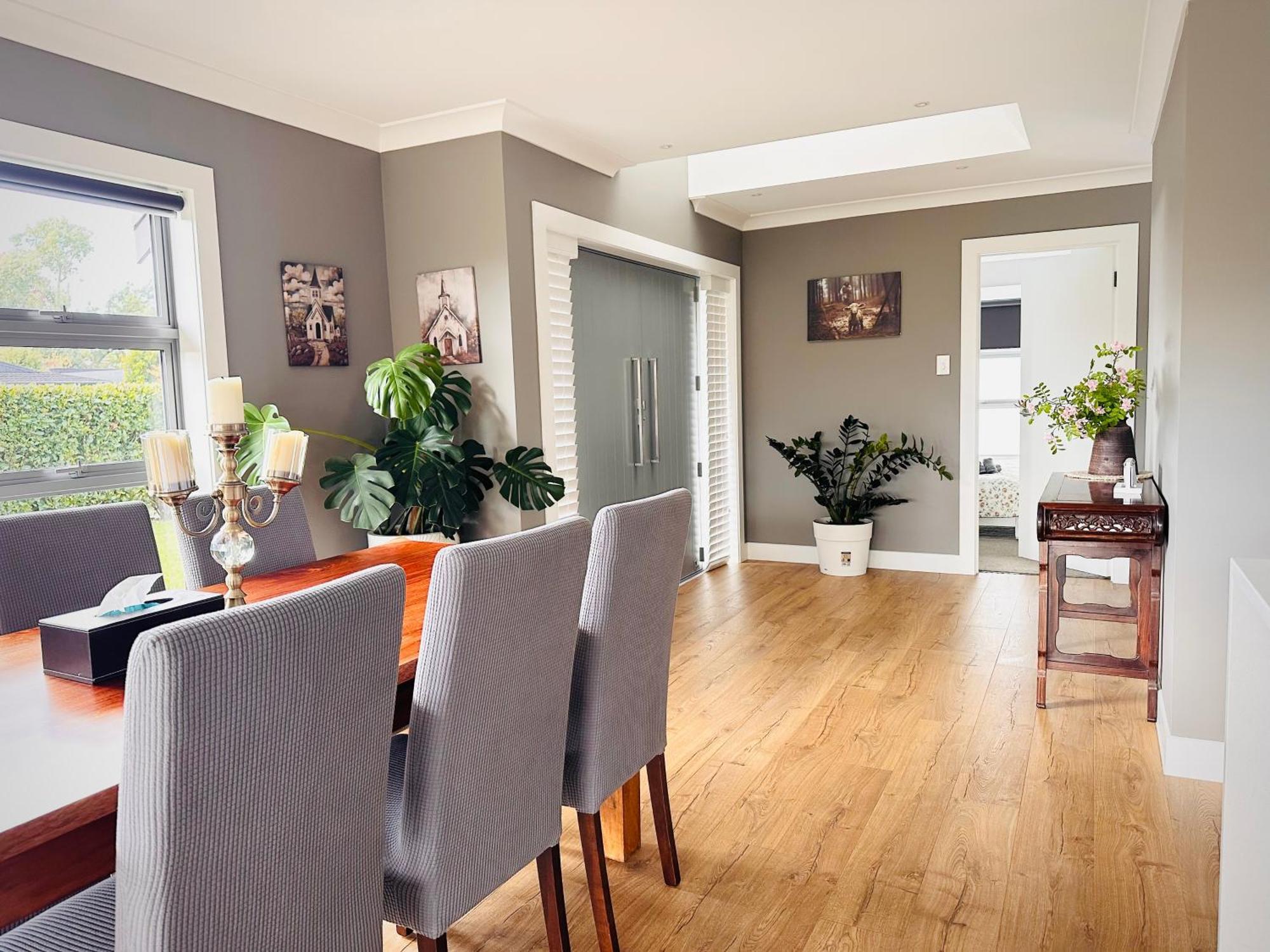 Summer Holiday 4 Bedrooms House In Hamilton With Pool And Spa Luaran gambar