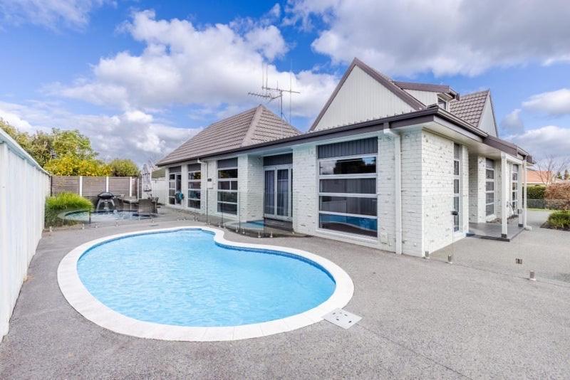Summer Holiday 4 Bedrooms House In Hamilton With Pool And Spa Luaran gambar