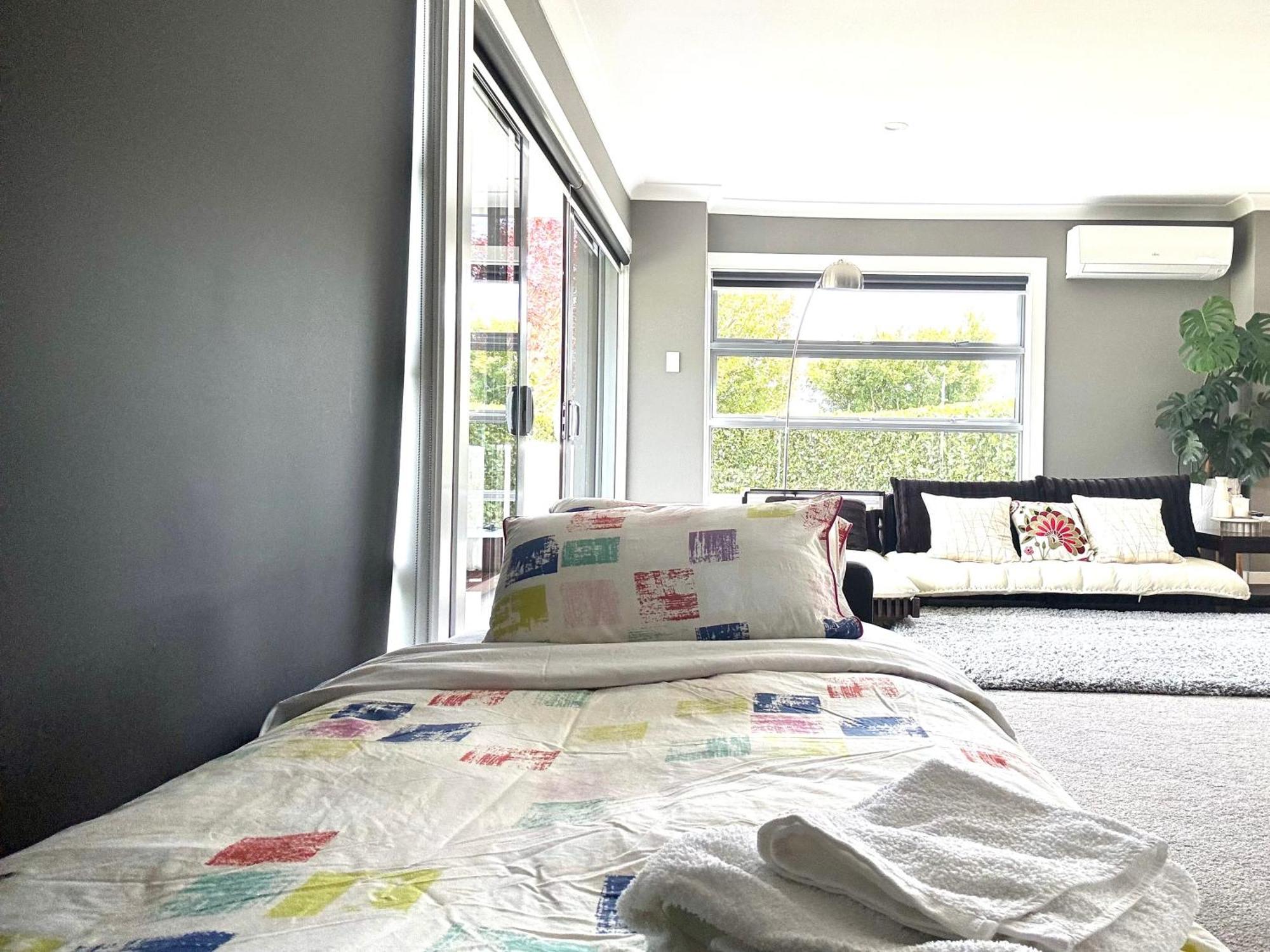 Summer Holiday 4 Bedrooms House In Hamilton With Pool And Spa Luaran gambar
